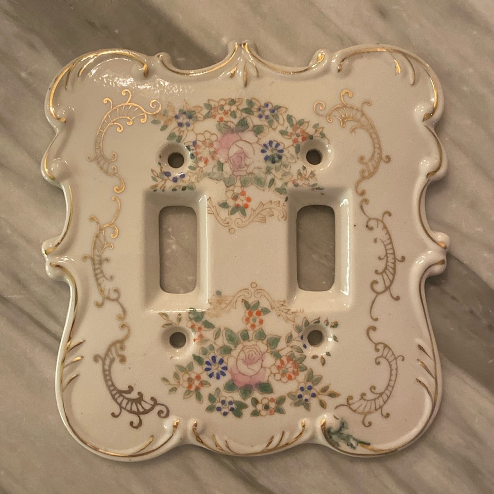 Beautiful Vintage Porcelain Double Switch Plate